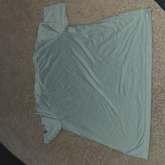 Top - Picture 3 of 4